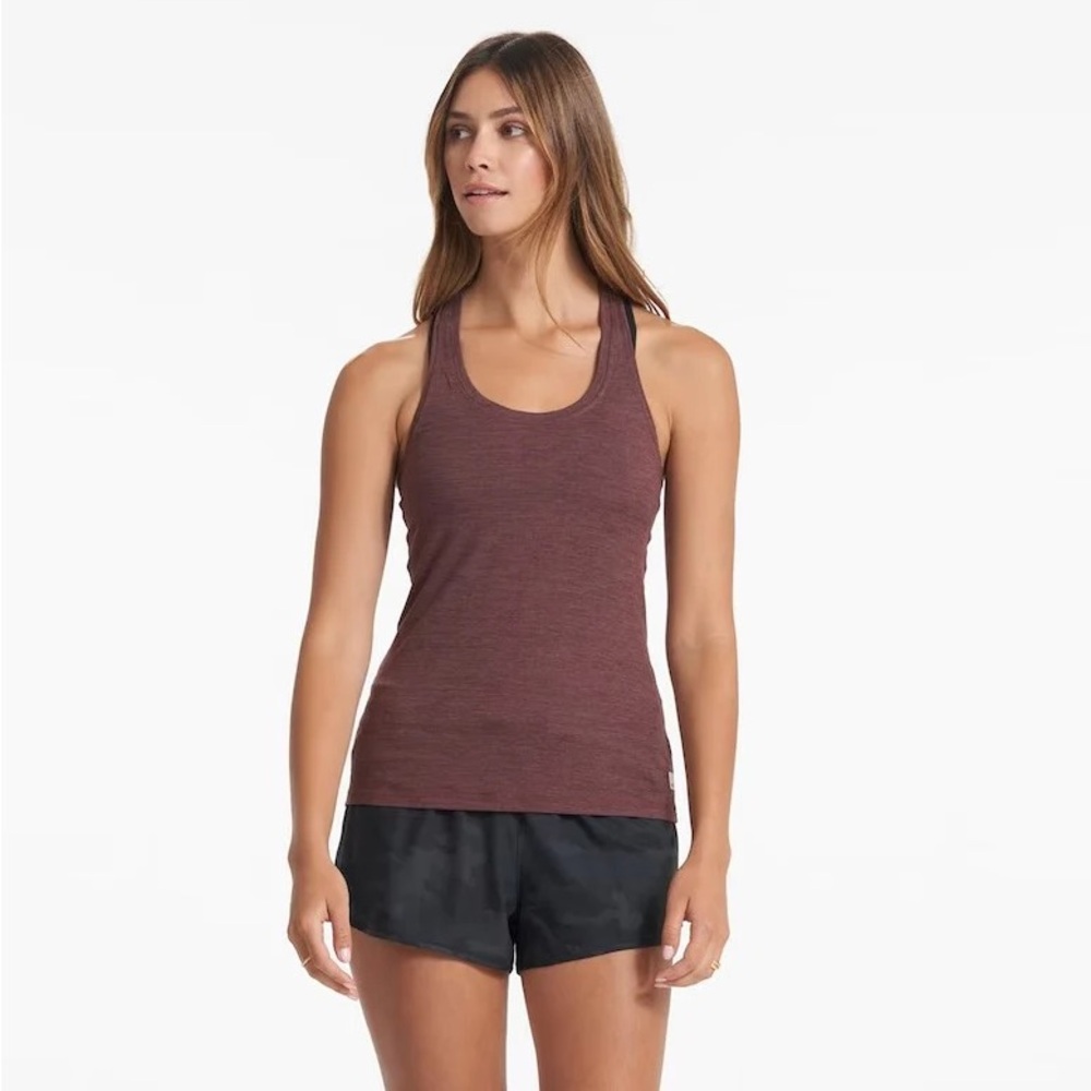 Vuori Lux Performance Tank Top in Chestnut Heather Racerback